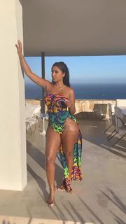 Bernice Burgos feet photo thumbnail