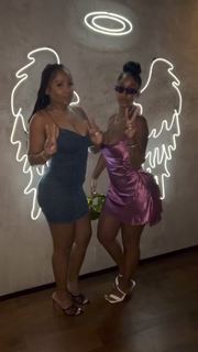 Bernice Burgos feet photo thumbnail