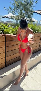 Bernice Burgos feet photo 11