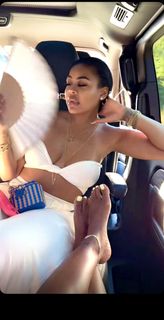 Bernice Burgos feet photo 14
