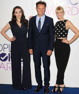 Beth Behrs feet photo thumbnail