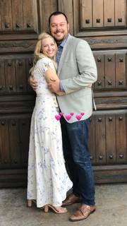 Beth Behrs feet photo thumbnail