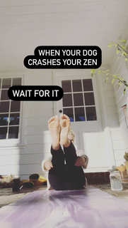 Beth Behrs feet photo thumbnail