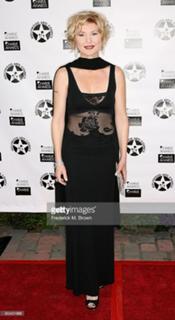 Beth Broderick feet photo 6
