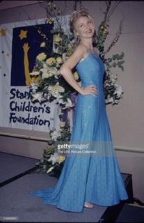 Beth Broderick feet photo 19