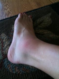 Beth Chapman feet photo 10