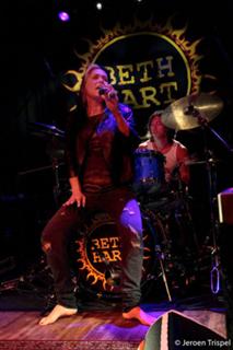 Beth Hart feet photo 4