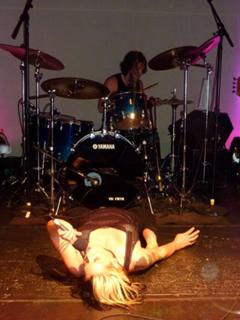 Beth Hart feet photo 13