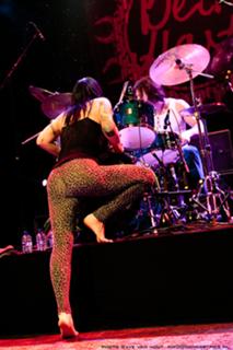 Beth Hart feet photo 6