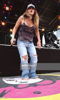 Beth Hart feet photo 14
