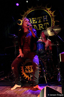 Beth Hart feet photo 18