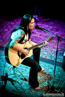 Beth Hart feet photo 12