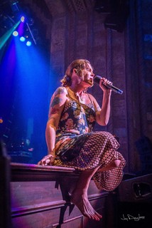 Beth Hart feet photo 20