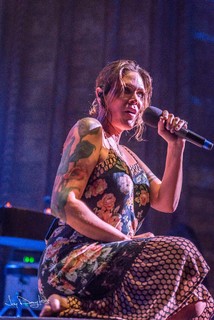 Beth Hart feet photo 18