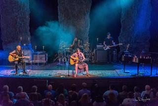 Beth Hart feet photo 16