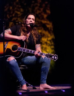 Beth Hart feet photo 12