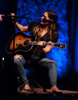 Beth Hart feet photo 6