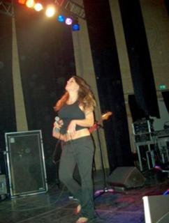 Beth Hart feet photo 10