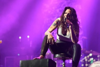 Beth Hart feet photo 12