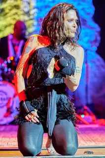 Beth Hart feet photo 4