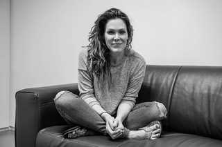 Beth Hart feet photo 14