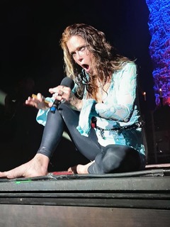 Beth Hart feet photo 3