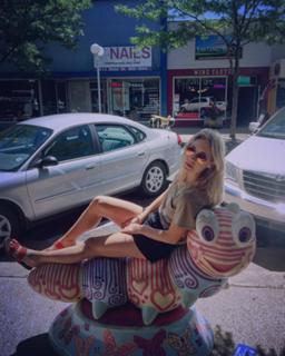 Beth Hoyt feet photo 13