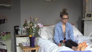 Beth Hoyt feet photo 15
