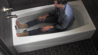 Beth Hoyt feet photo 2