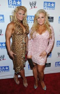 Beth Phoenix feet photo thumbnail