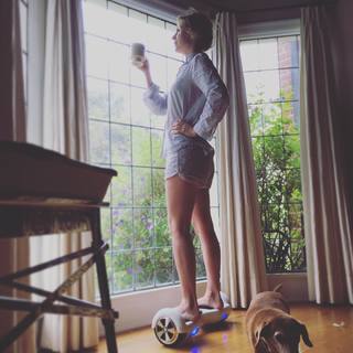 Beth Riesgraf feet photo thumbnail