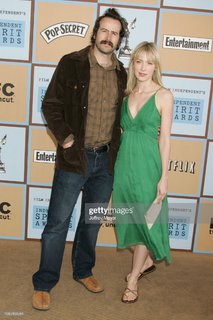 Beth Riesgraf feet photo thumbnail