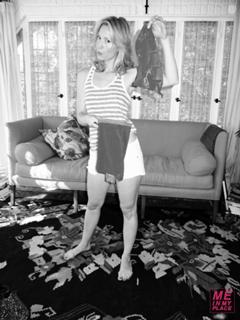 Beth Riesgraf feet photo thumbnail