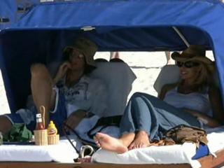 Beth Stern feet photo thumbnail