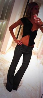 Beth Stern feet photo thumbnail