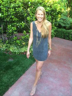 Beth Stern feet photo thumbnail