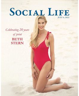Beth Stern feet photo thumbnail