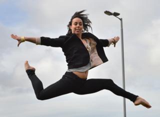 Beth Tweddle feet photo 7