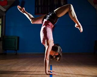 Beth Tweddle feet photo 6