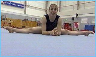 Beth Tweddle feet photo 14