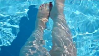Bethan Mary Leadley feet photo 12