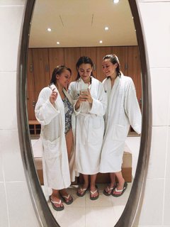 Bethan Mary Leadley feet photo 4
