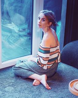 Bethan Mary Leadley feet photo 20