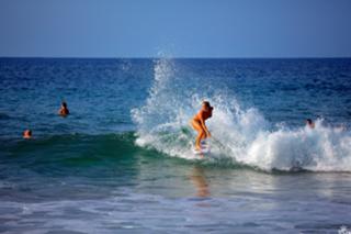 Bethany Hamilton feet photo 1