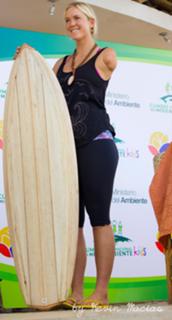 Bethany Hamilton feet photo 20