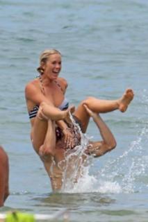 Bethany Hamilton feet photo 18