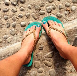 Bethany Hamilton feet photo 15