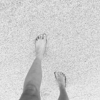 Bethany Hamilton feet photo 11