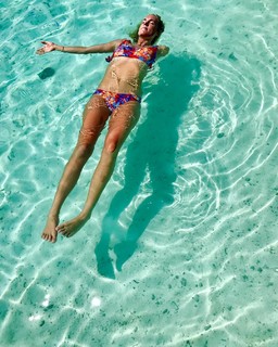 Bethany Hamilton feet photo 7