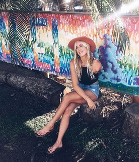Bethany Hamilton feet photo 6